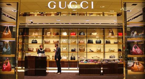 tienda gucci en puerto rico.